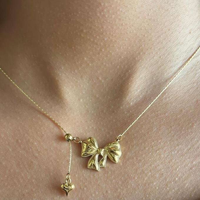 Collier Ruban Doré - Image 1 of 1