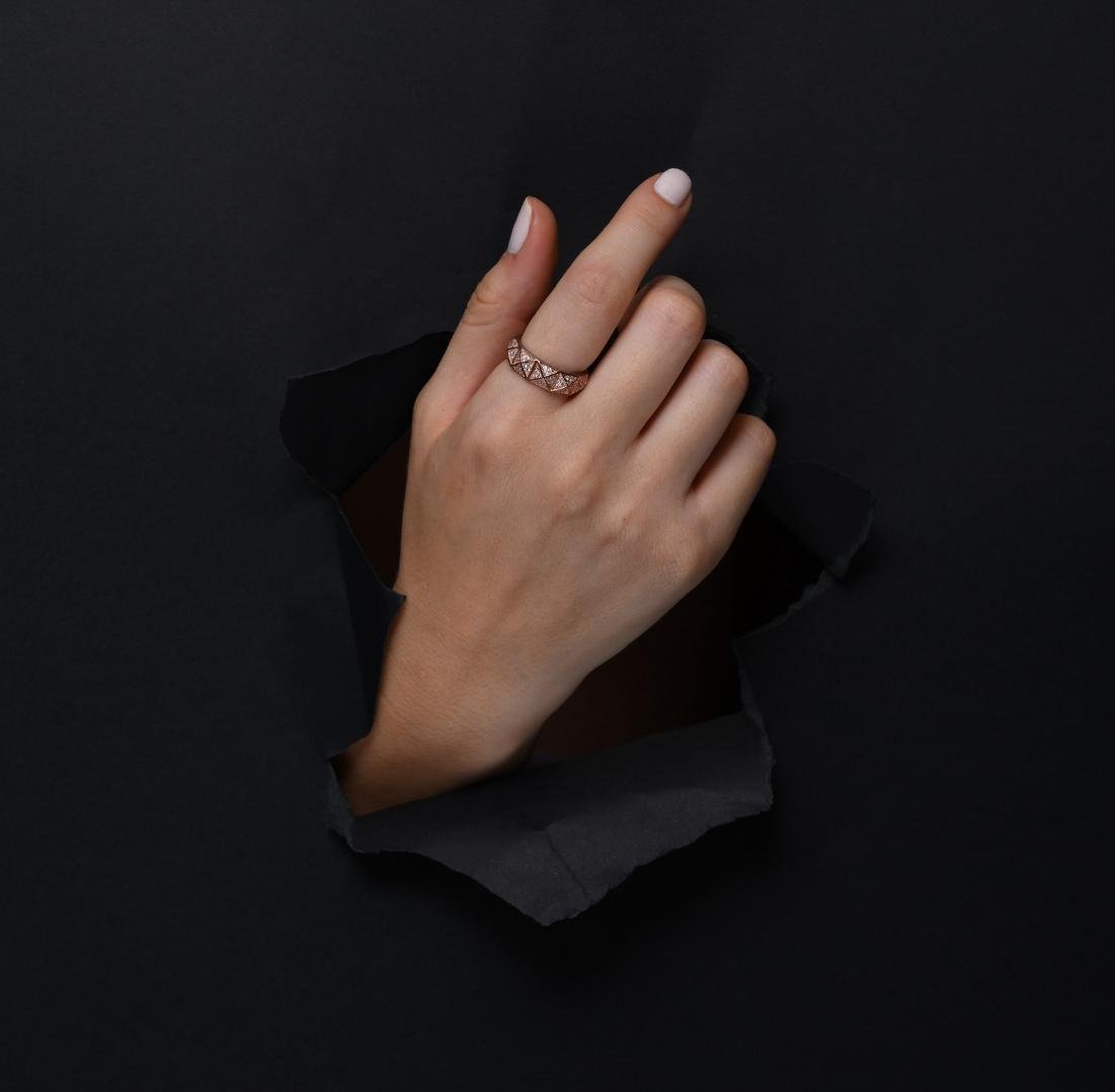 Bague Pyramide - Image 1 of 1