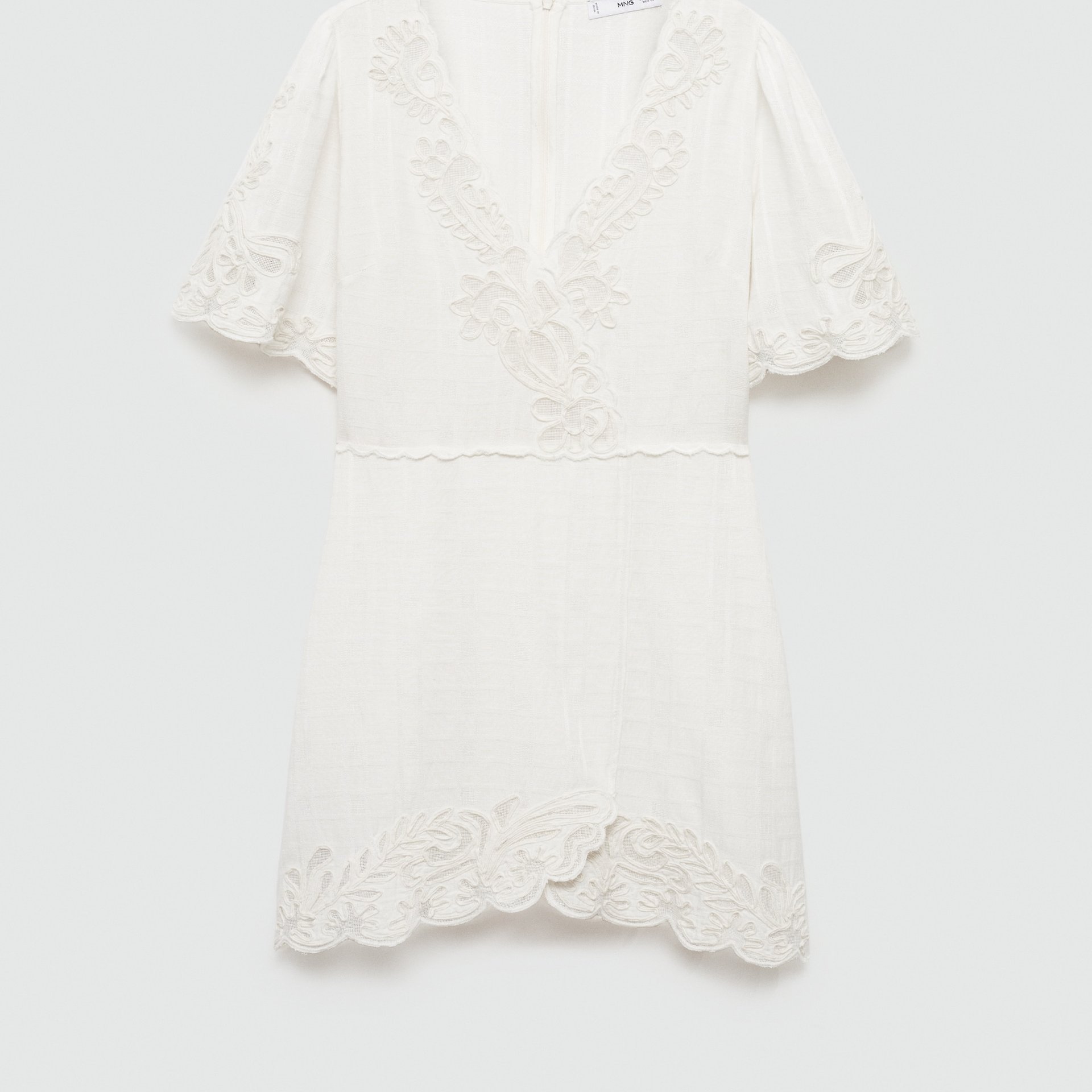 Robe Courte Brodée - Image 1 of 3