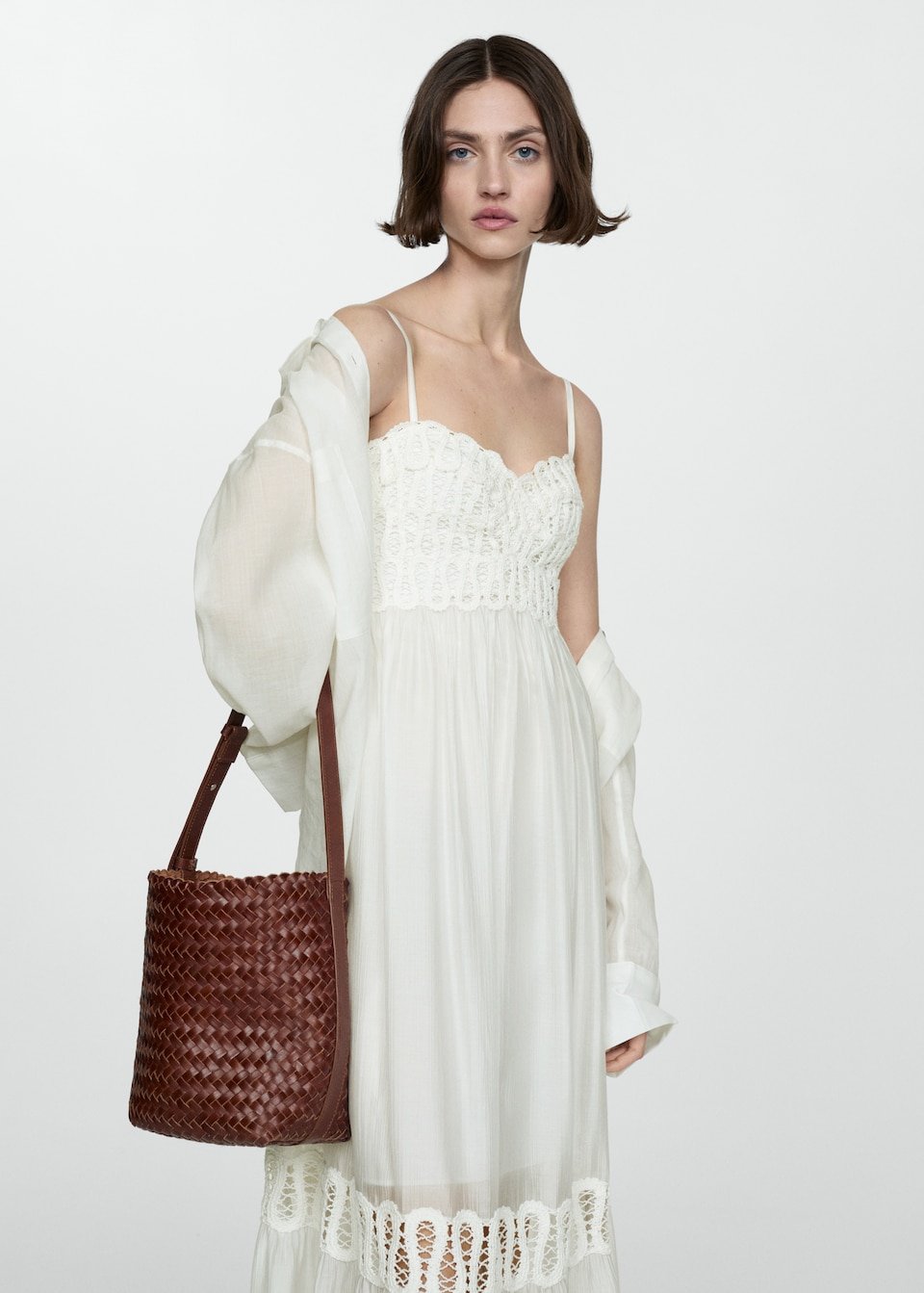 Robe Détails Brodés - Image 1 of 4