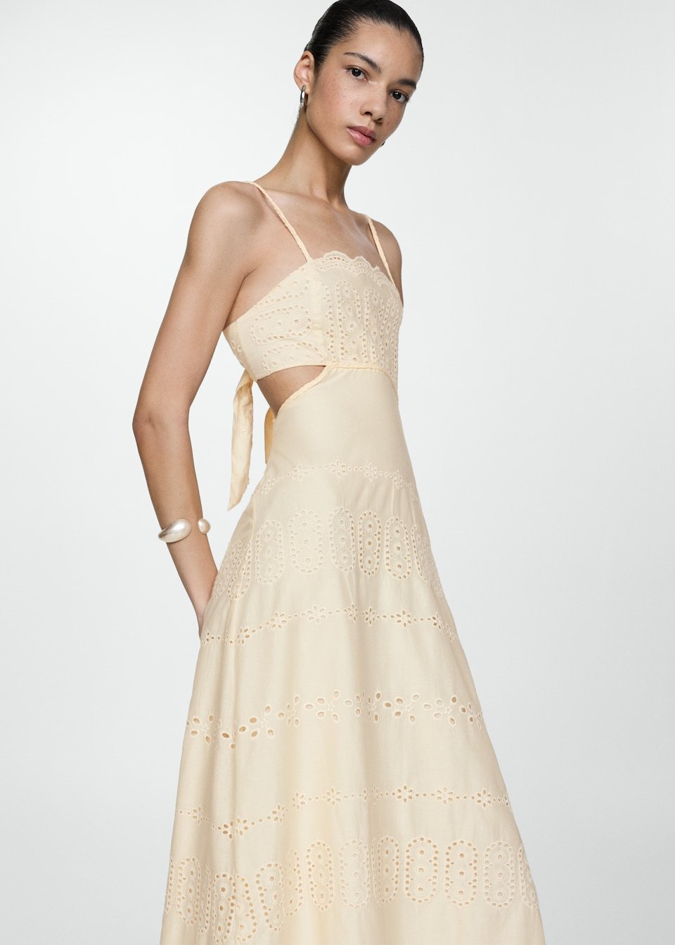 Robe Brodée Ouvertures Latérales - Image 1 of 4