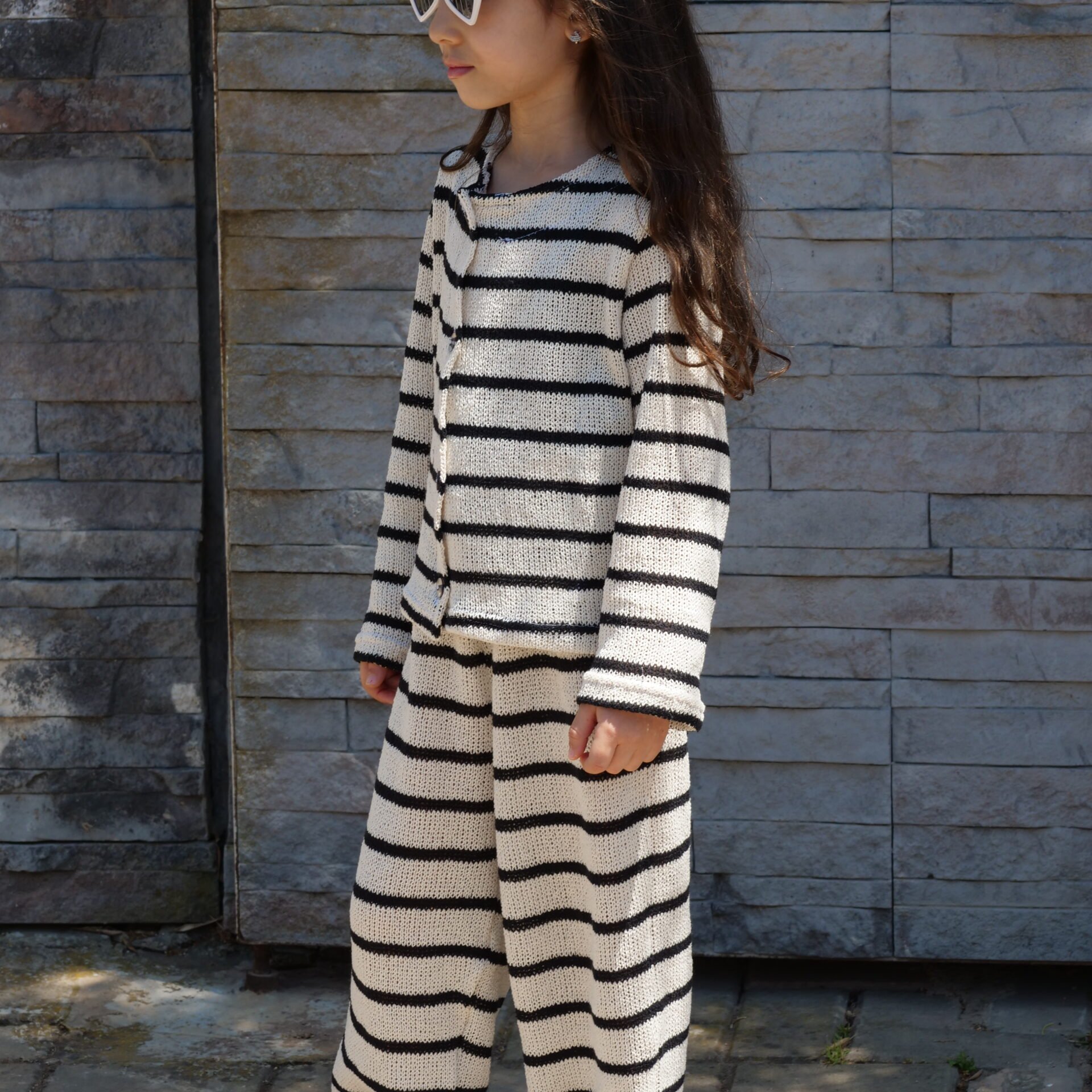La Petite Vague - Image 1 of 3