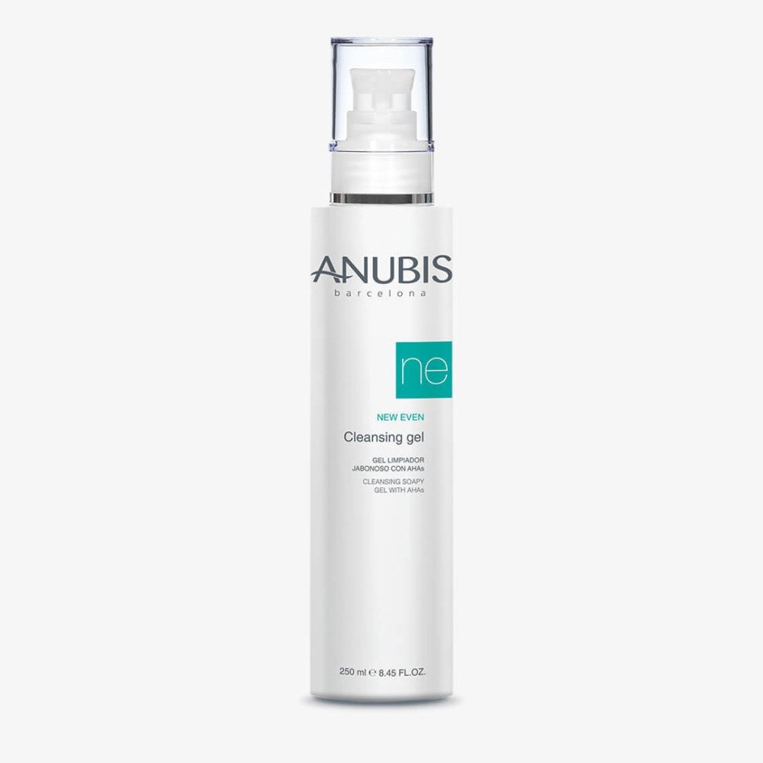 New Even Cleansing Gel 250ml - Image 1 of 1