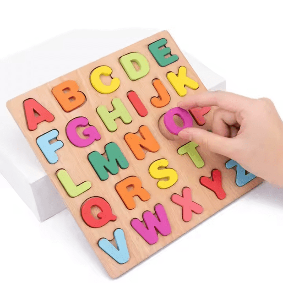 Jeu éducatif en bois 3D avec alphabet complet – Lettres capitales et minuscules pour enfants - Image 1 of 3