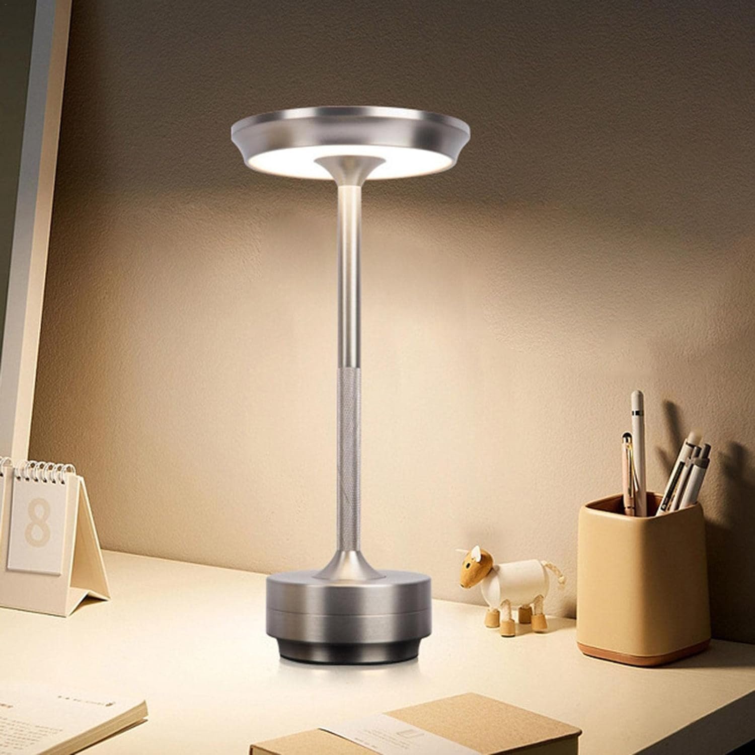 Lampe De Table Led Tactile Rechargeable – Chambre, Bureau, Salon, Lecture - Image 1 of 4
