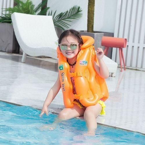 Gilet de Sauvetage Gonflable pour Enfant ,Idéal pour la Sécurité à la Dérive - Image 1 of 1