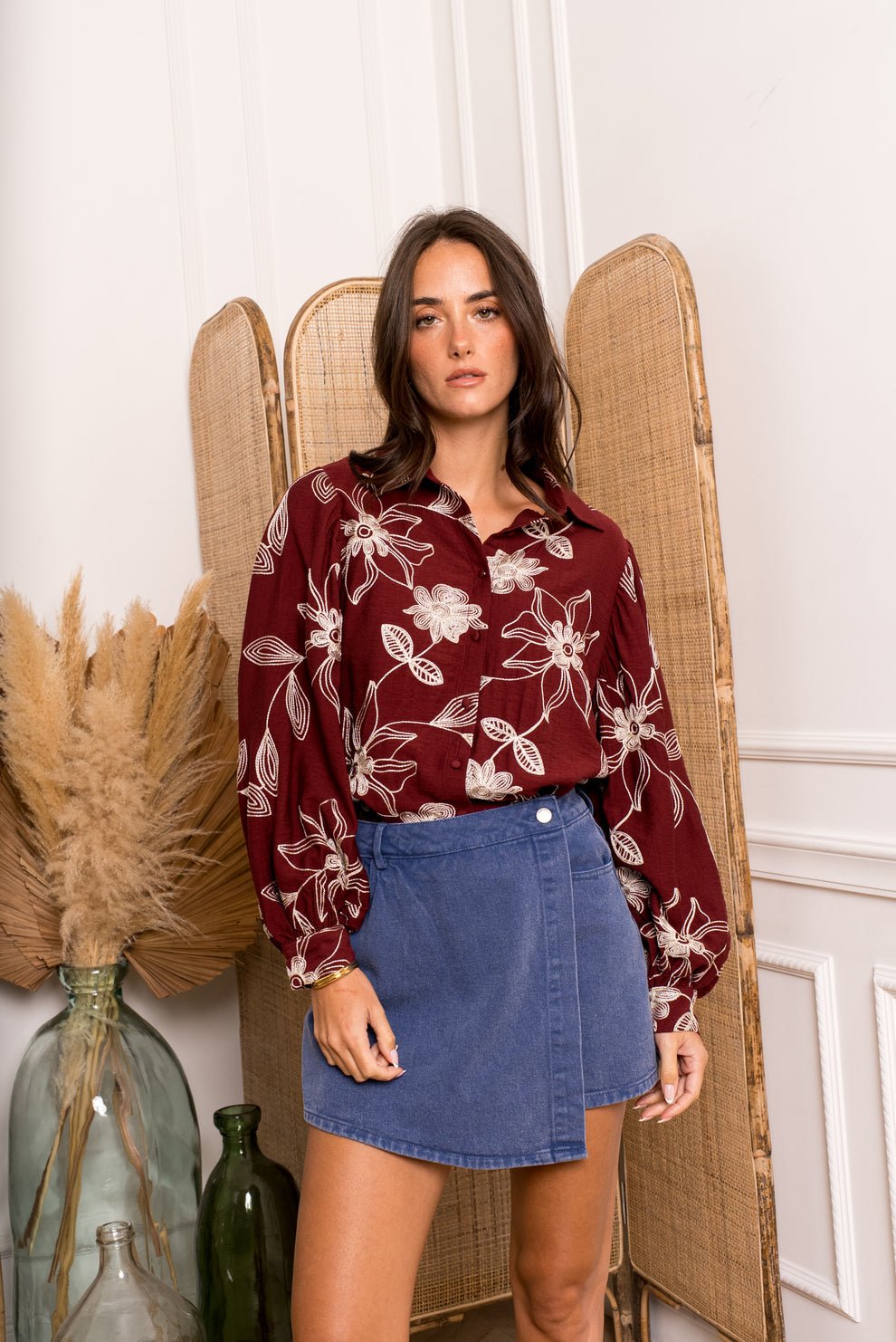 Chemise ornée de motif feuillage brodé - Image 1 of 3