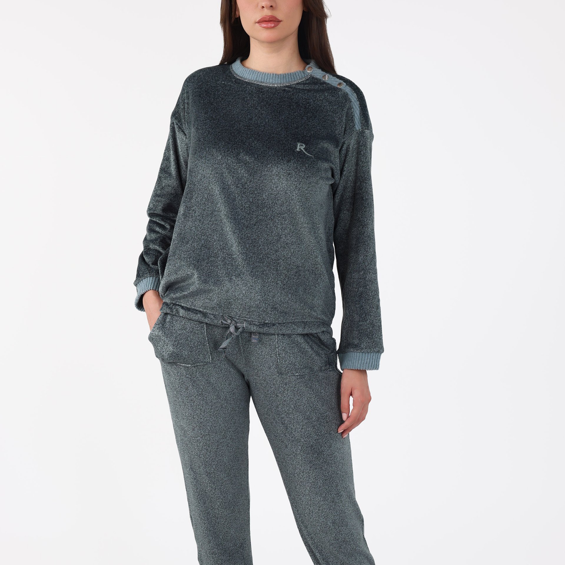 Ensemble Pyjama à Boutons Epaule | Collection Velvet MLC - Image 1 of 4