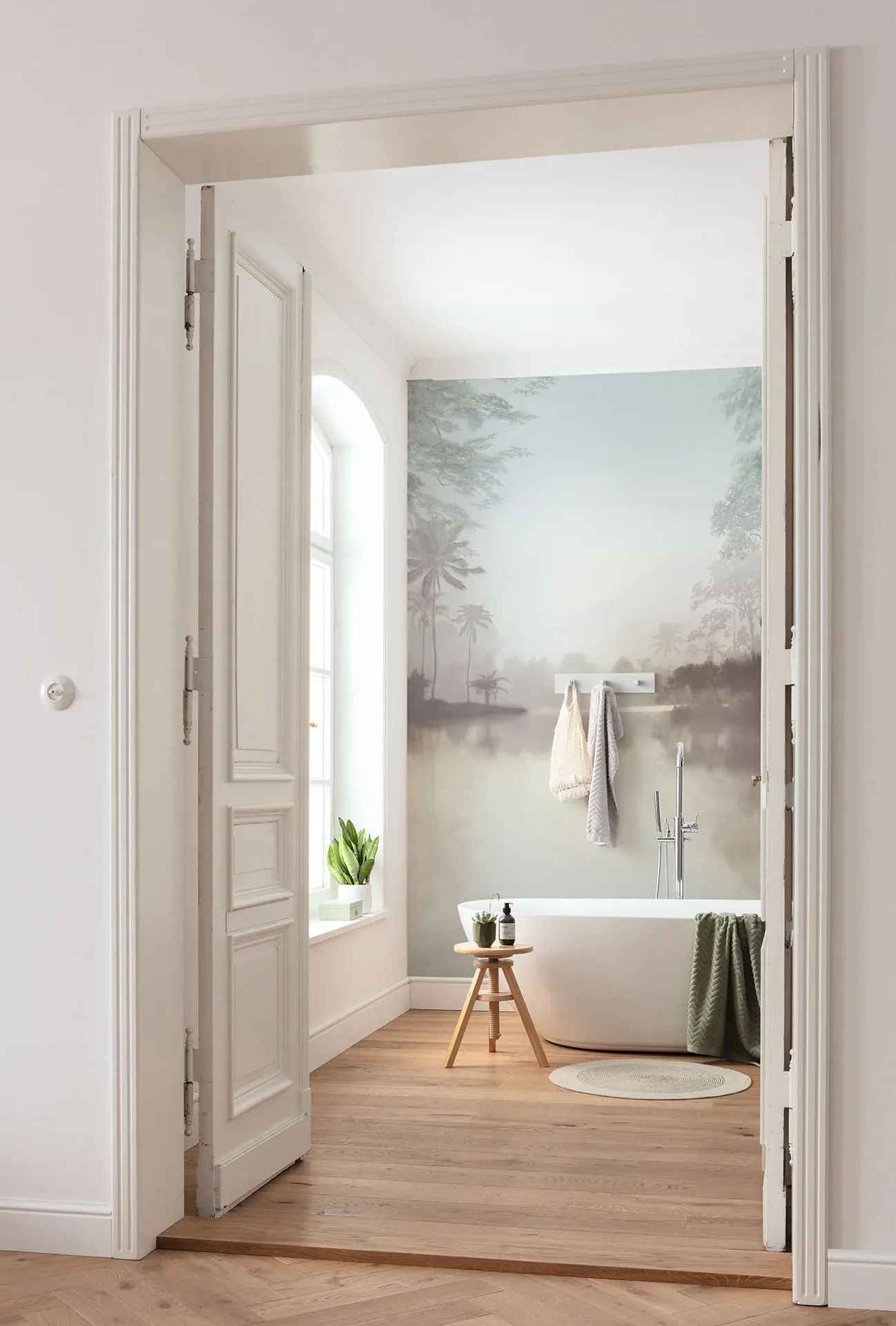 Lac Tropical Pure Papier Peint Photo Murale Intissé – L 200 x H 280 cm - Image 1 of 4