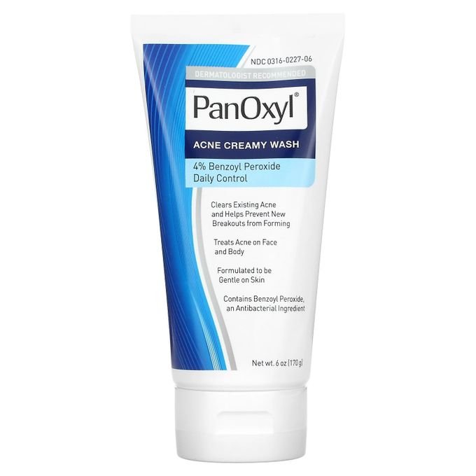 Nettoyant Crémeux Contre L'acné, Contrôle Quotidien, Peroxyde de Benzoyle à 4 % - Image 1 of 2