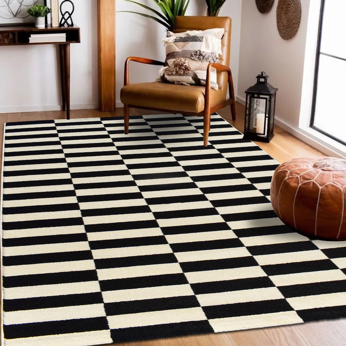 Tapis Danyo Crème, Noir - Image 1 of 4