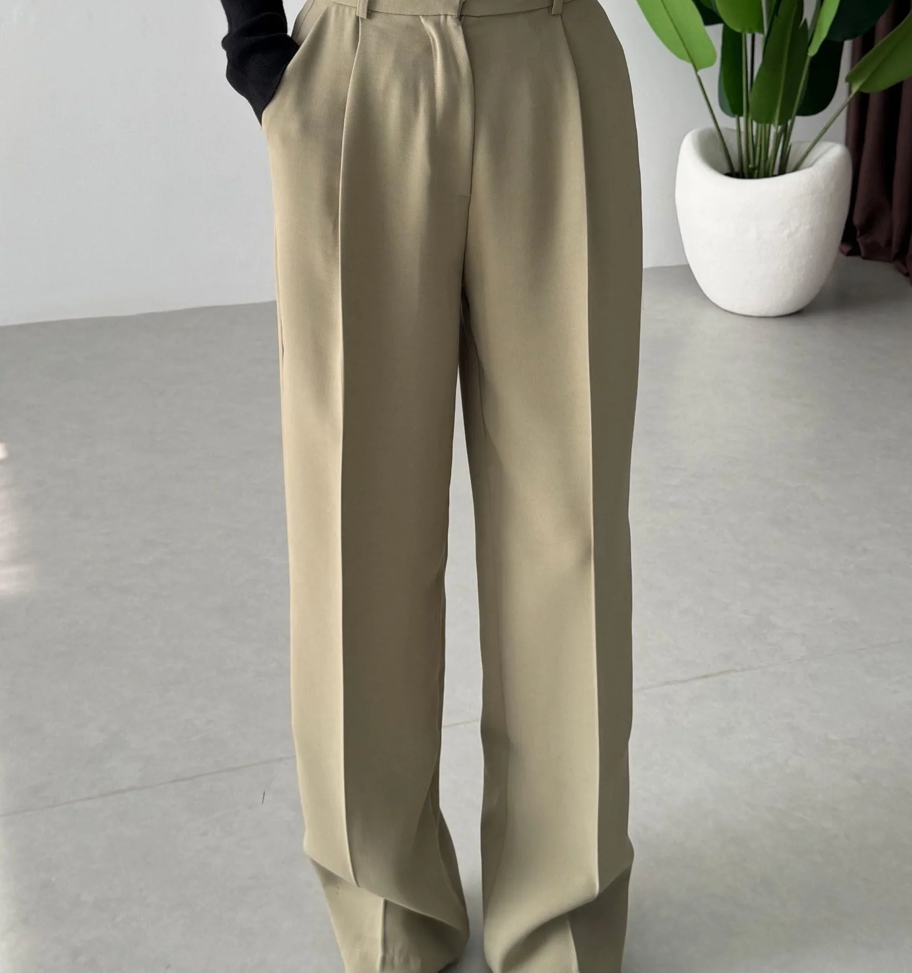 Pantalon Fluide Premium - Image 1 of 3