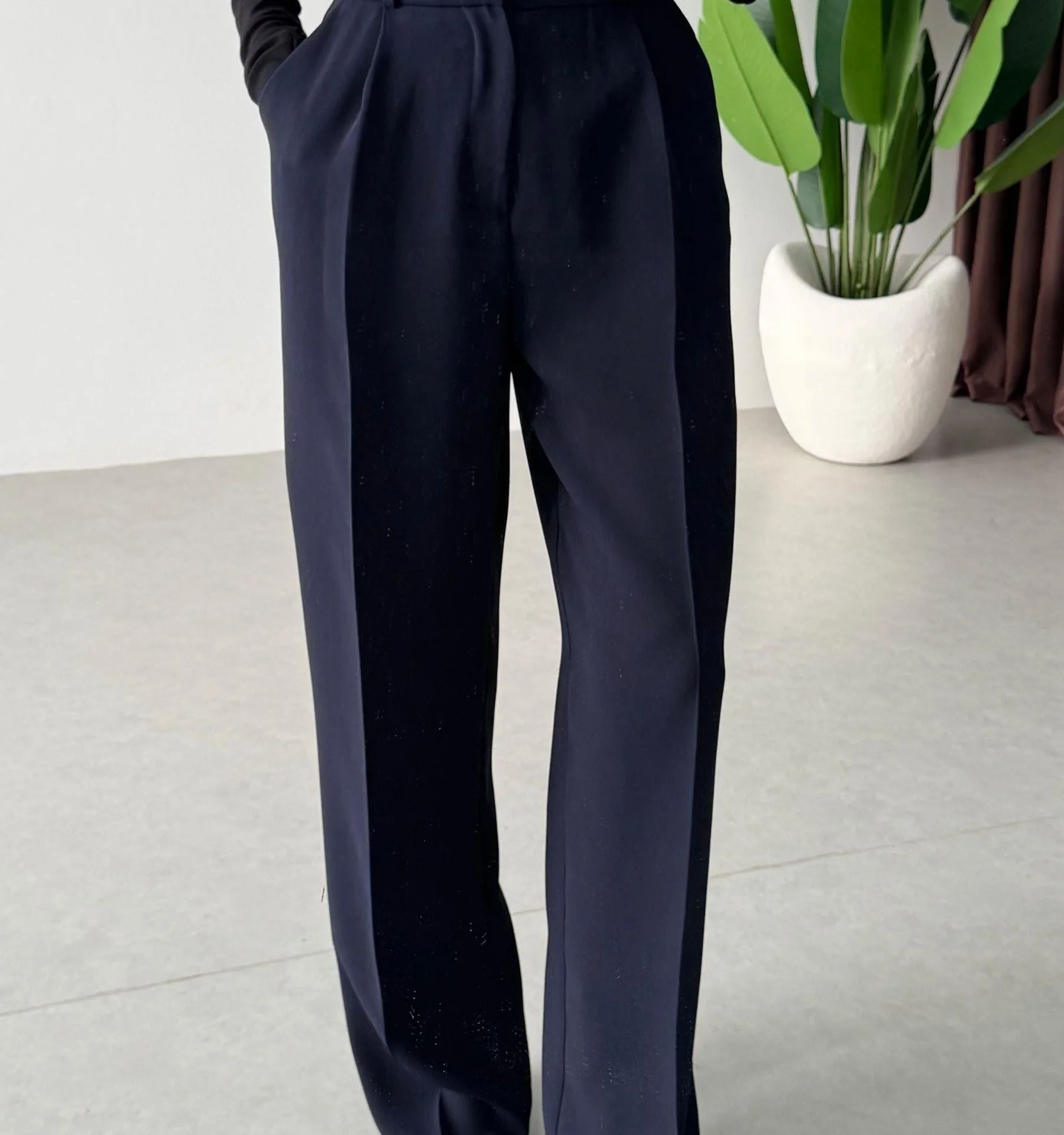 Pantalon fluide premium - Image 1 of 3