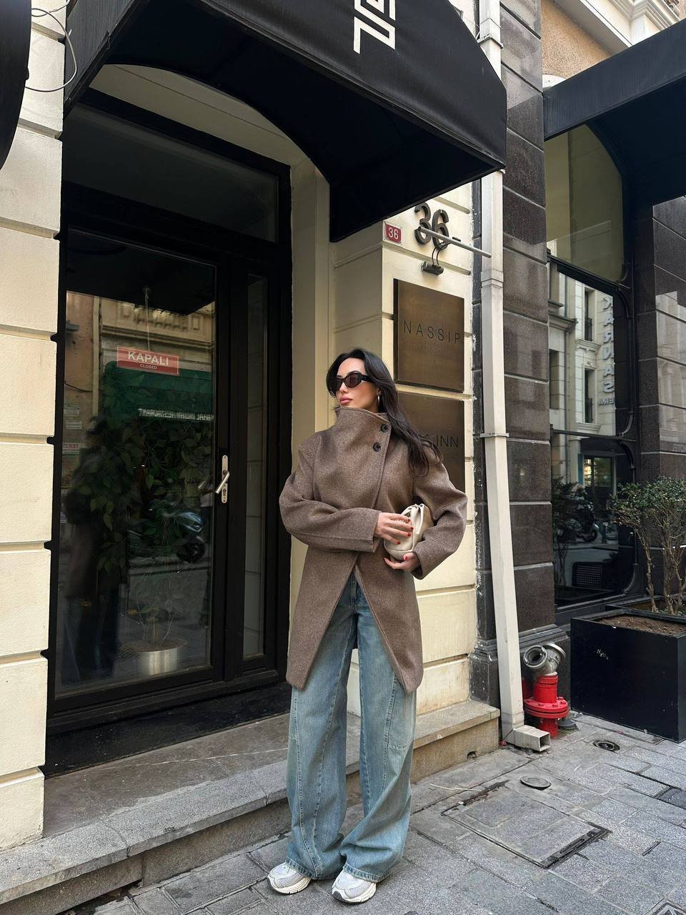 Manteau Mi-long Ceinturé  - Image 1 of 2