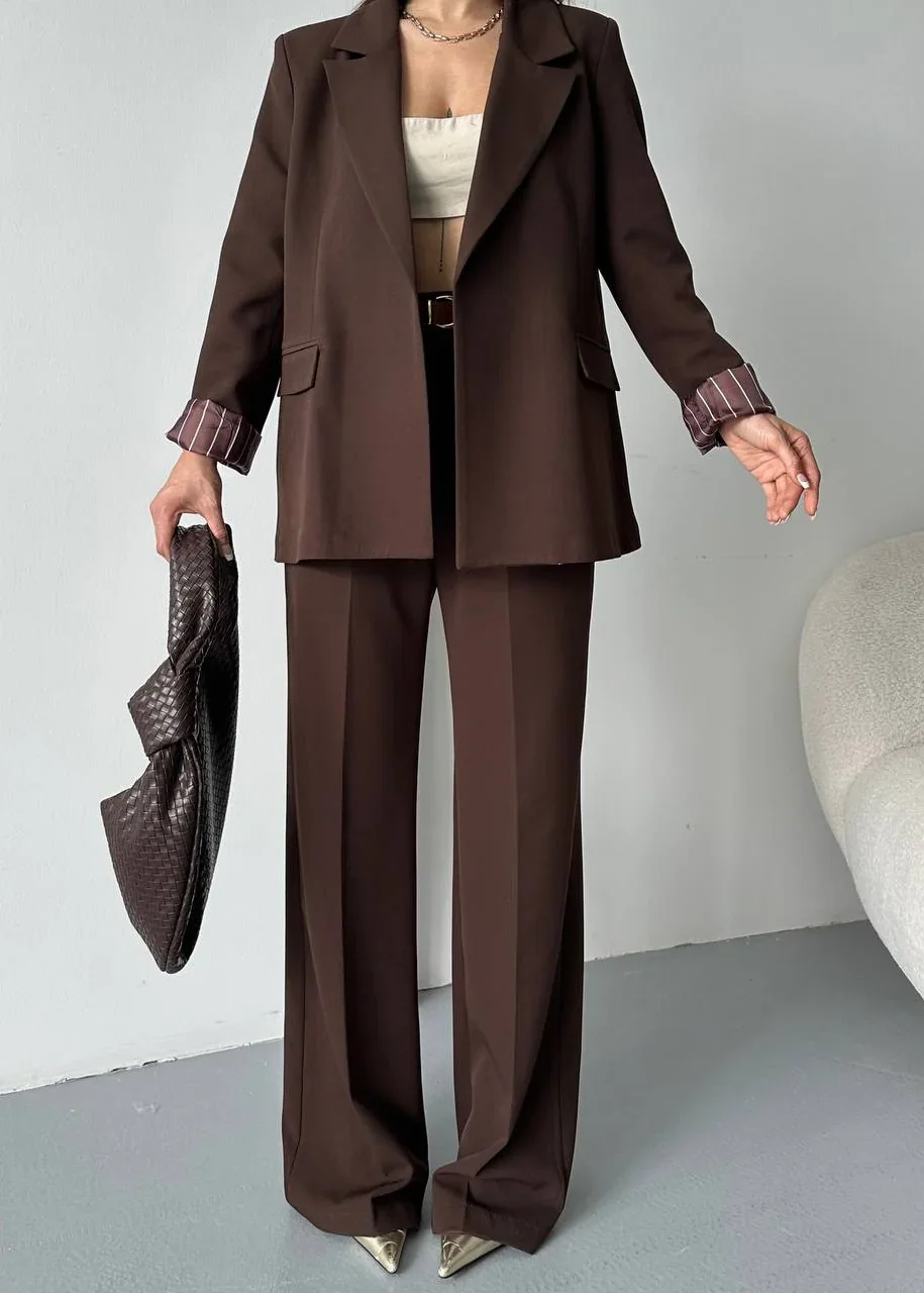 Ensemble tailleur à doublure rayée - Image 1 of 2
