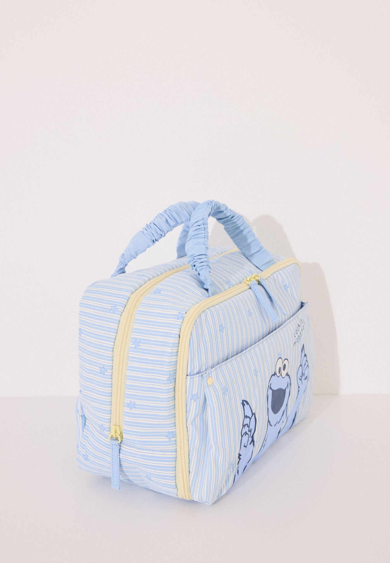 Grande Trousse de Toilette Rembourrée « Rue Sésame » - Image 1 of 3