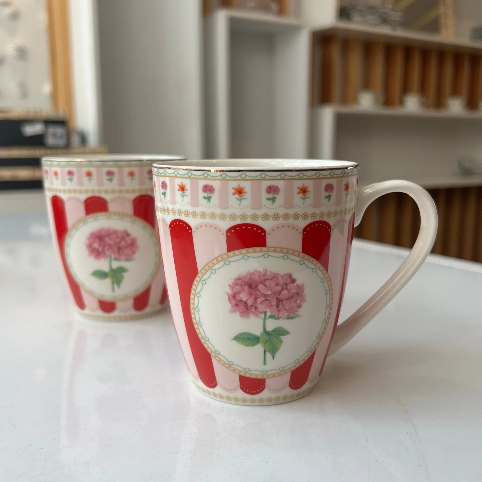 Ensemble de 2 mugs – Fleur de Palais - Image 1 of 2