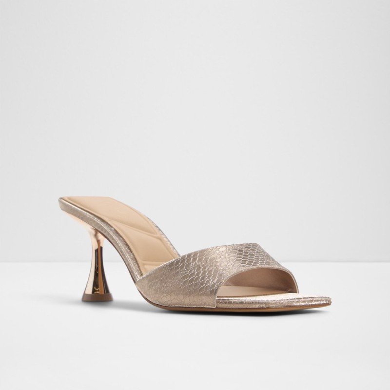 Alathia - Image 1 of 8