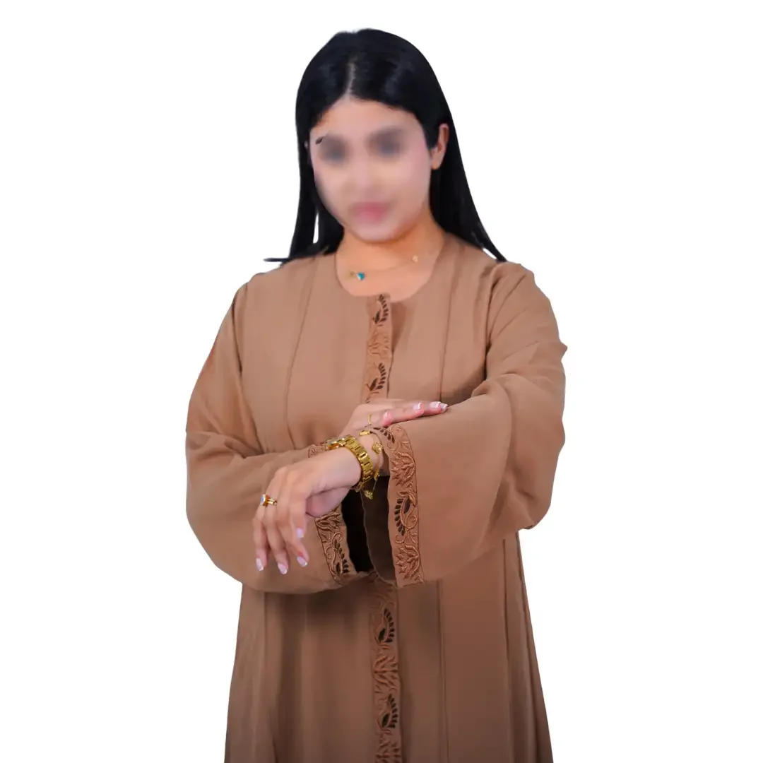 Abaya Femme Moderne - Image 1 of 4