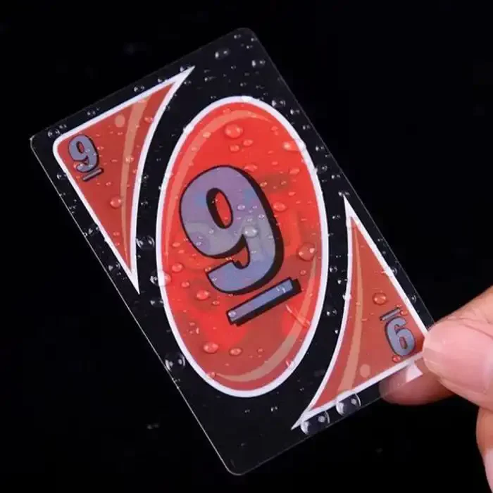 Jeu De Société Uno H2o - 108 Cartes Étanches - Pour Enfants À Partir De 3 Ans - Image 1 of 3