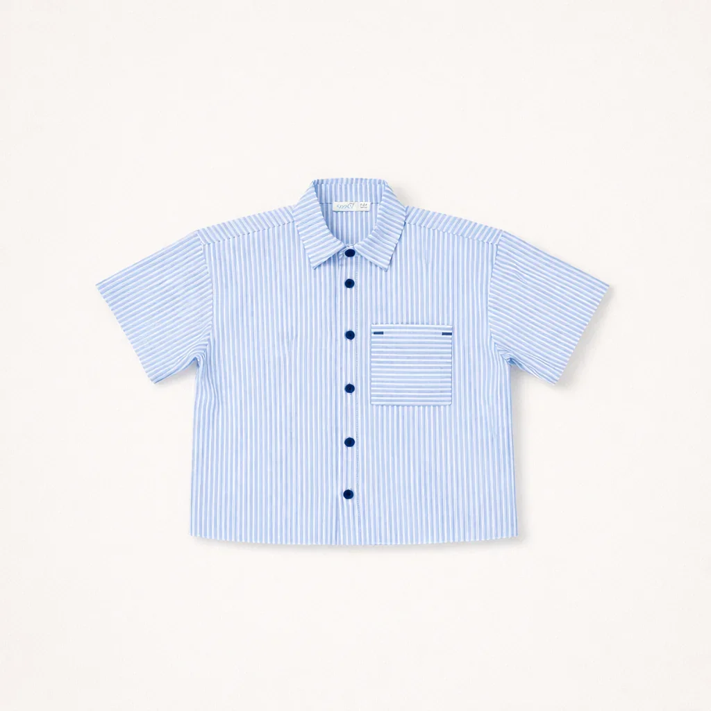 Ensemble Garçon Chemise & Short Rayé – Élégance Estivale - Image 1 of 3