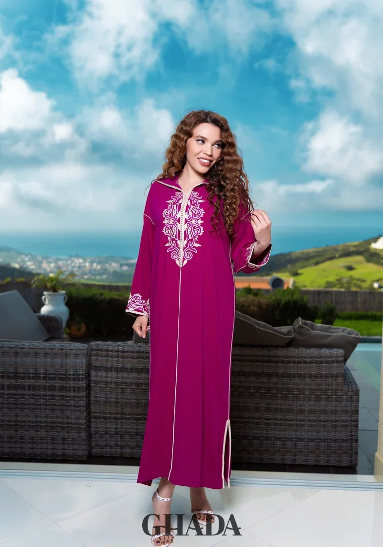 Djellaba En Broderie - Façon Maalem  - Image 1 of 4