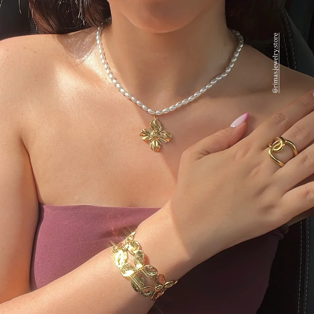 Collier Fleur De Bali - Image 1 of 2