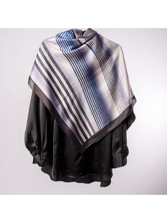 Foulard Satin - Image 1 of 3