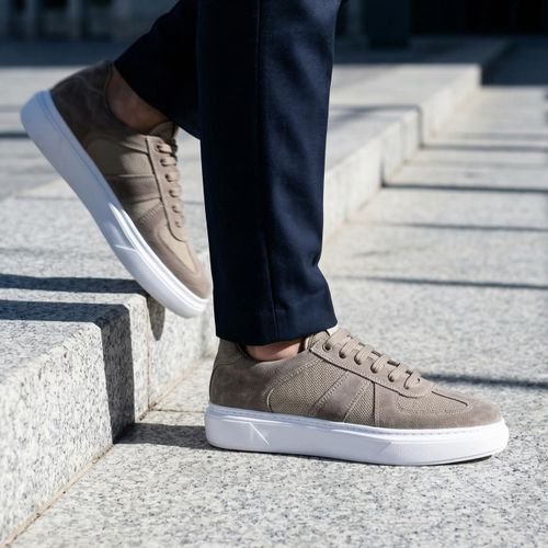  Maglia 303 : Espadrille En Cuir Daim - Image 1 of 3