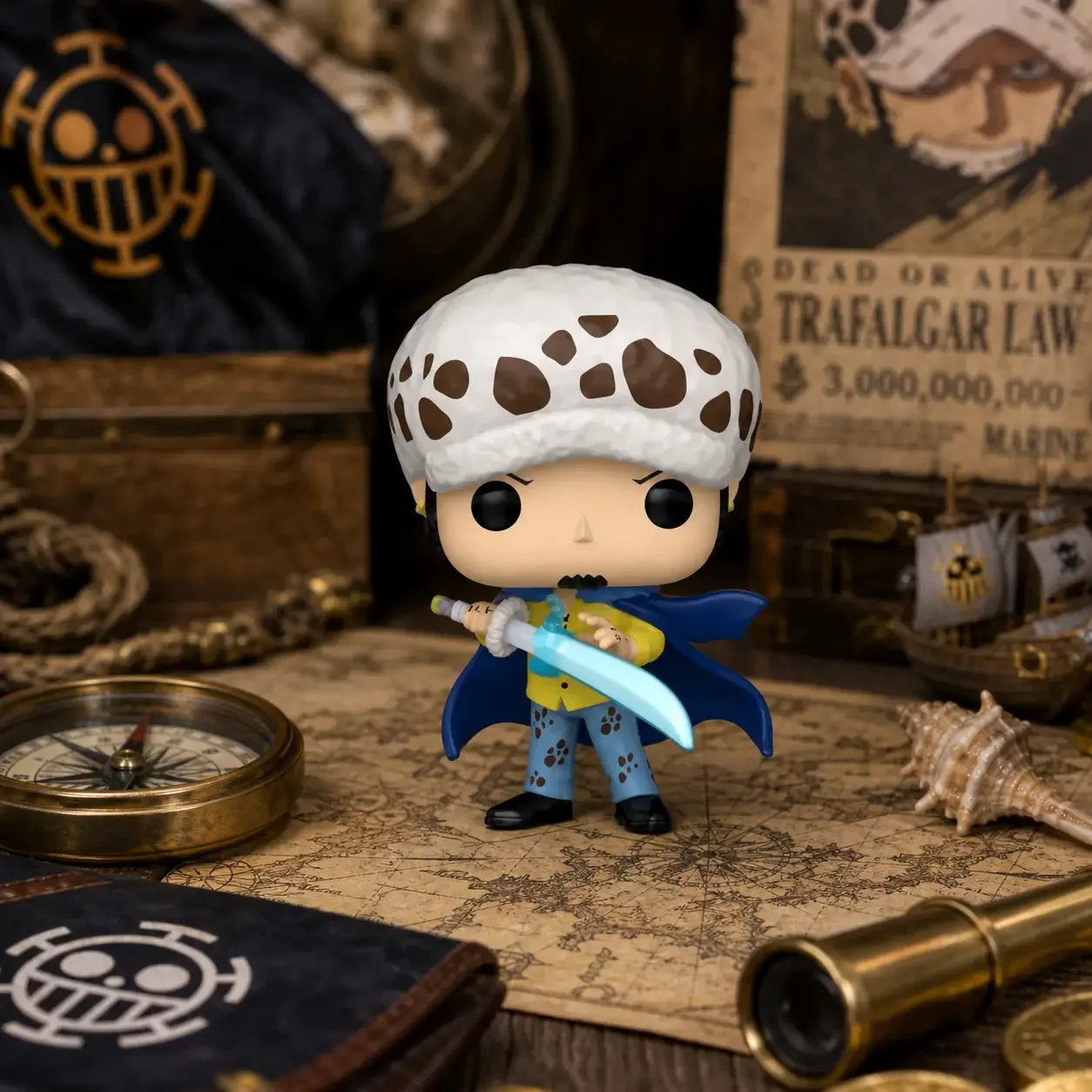Figurine Pop One Piece Law Avec Blue Anesthesia Glow In The Dark - Image 1 of 4