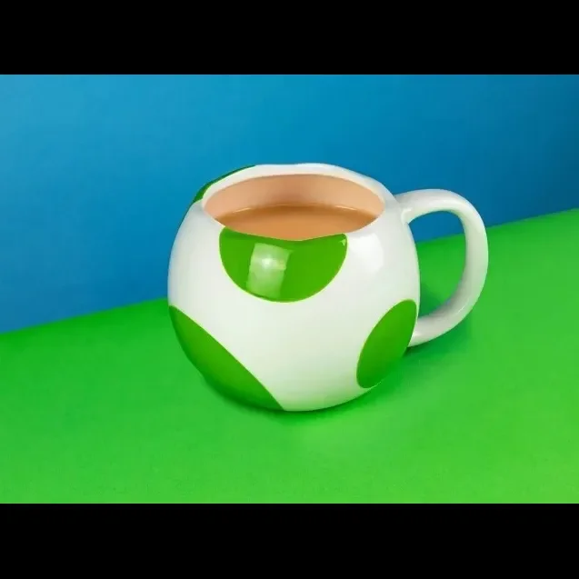 Mug Nintendo Super Mario Yoshi Egg - Image 1 of 3