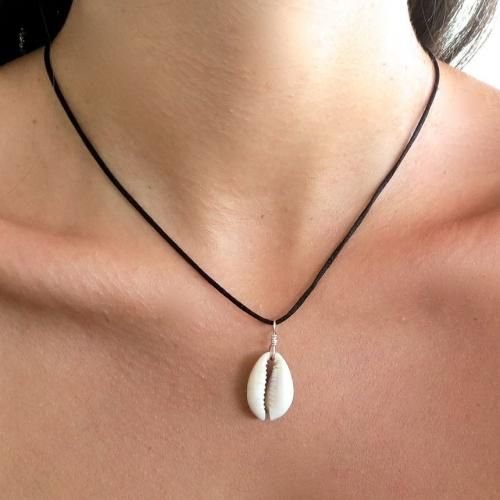 Collier Fil Noir & Wed3a - Image 1 of 3