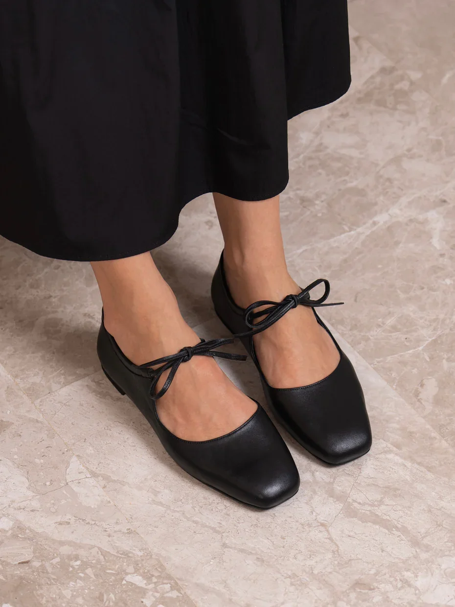 Ballerines Mary Jane En Cuir - Image 1 of 4