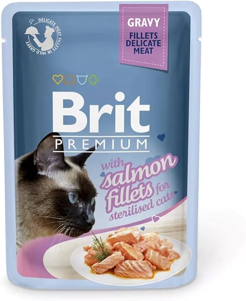Fillets In Gravy With Salmon For Sterilised Cats  - Image 1 of 1