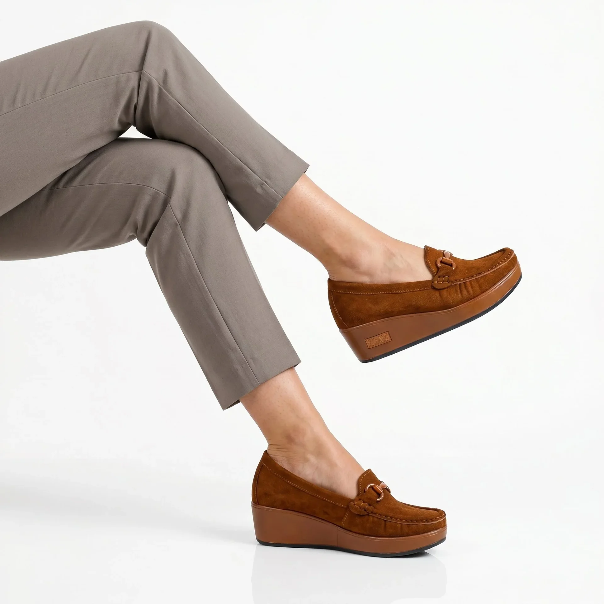 Mocassin Compensé Femme - Image 1 of 4