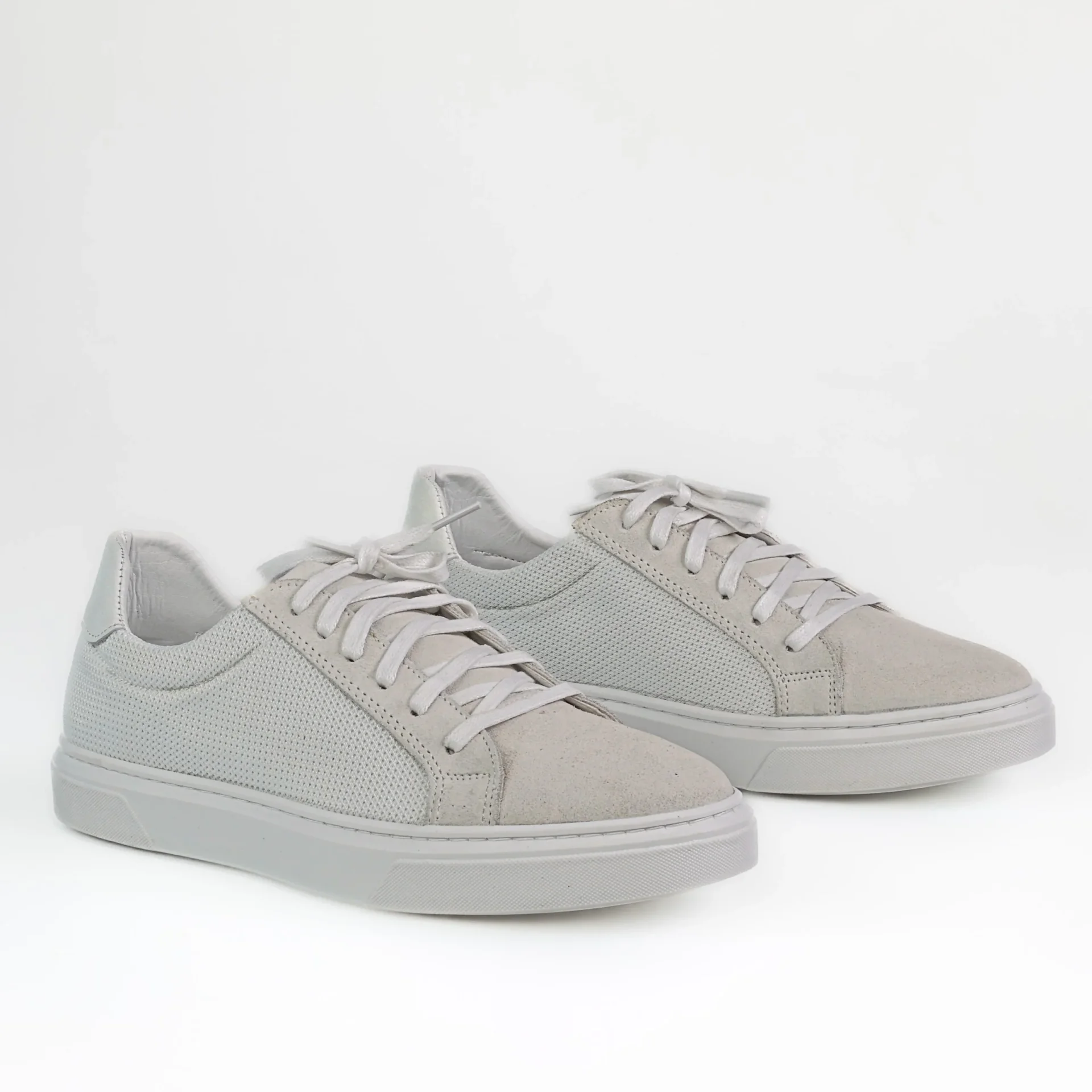 Deno – Baskets - Image 1 of 4