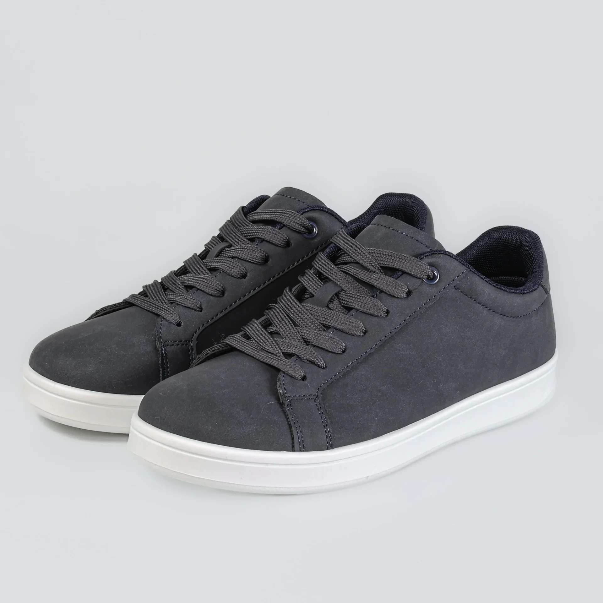 Elliott – Baskets - Image 1 of 4