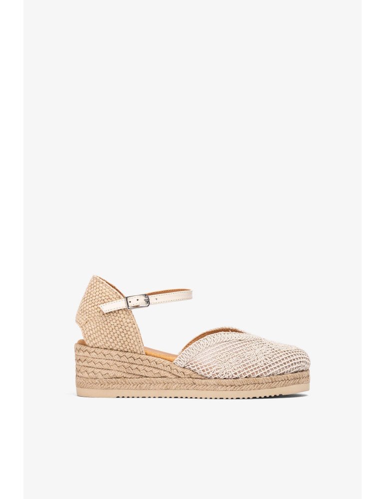 Espadrilles En Tissu Brodé - Image 1 of 4