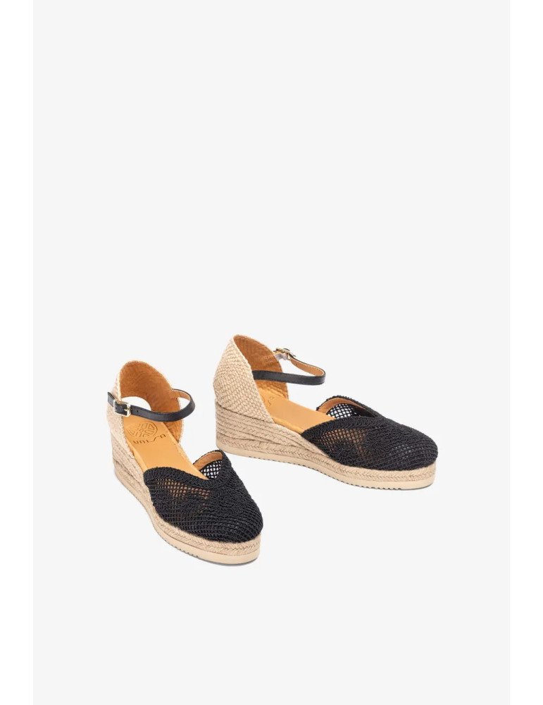 Espadrilles En Tissu Brodé - Image 1 of 4
