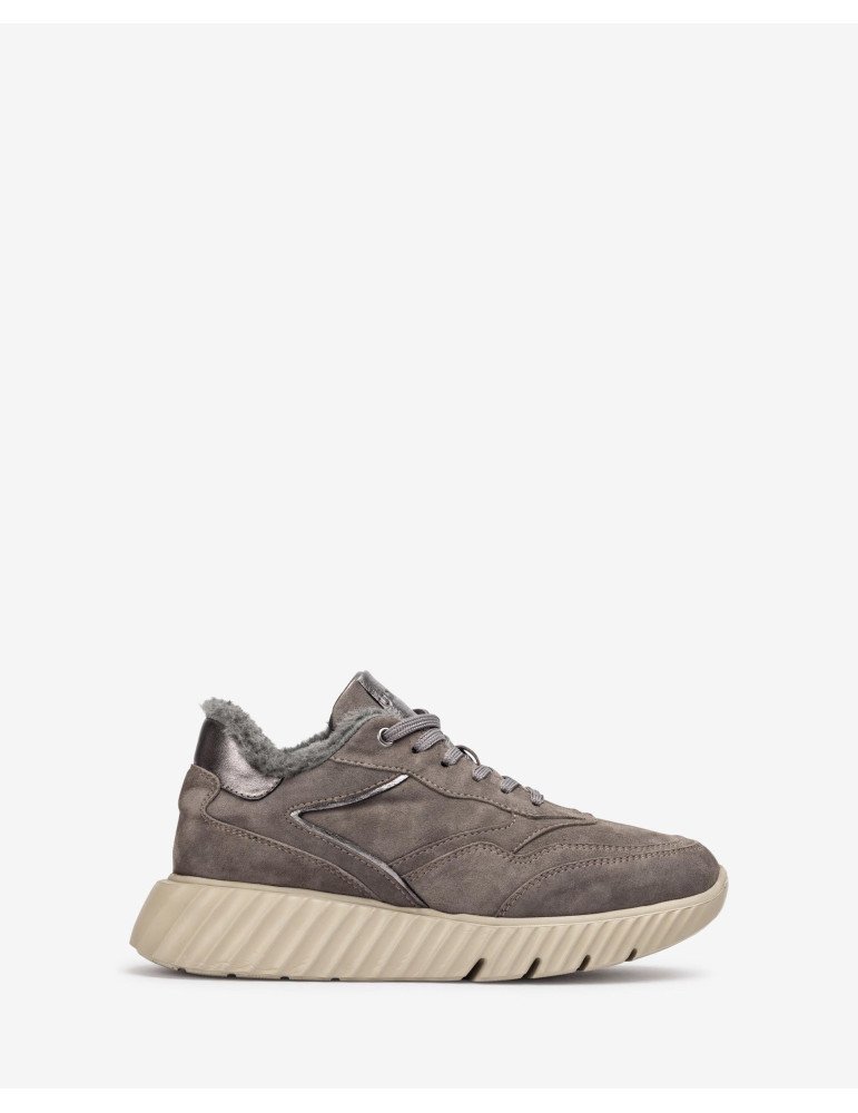 Baskets Super Light En Daim Et Cuir Vernis - Image 1 of 5