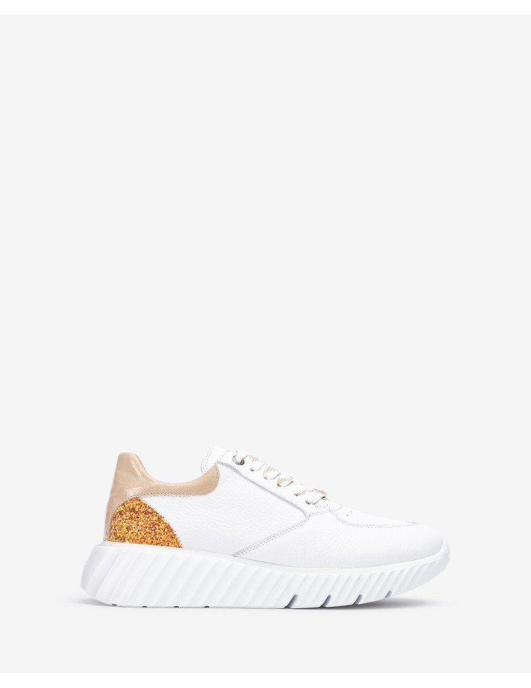 Baskets En Cuir  - Image 1 of 4