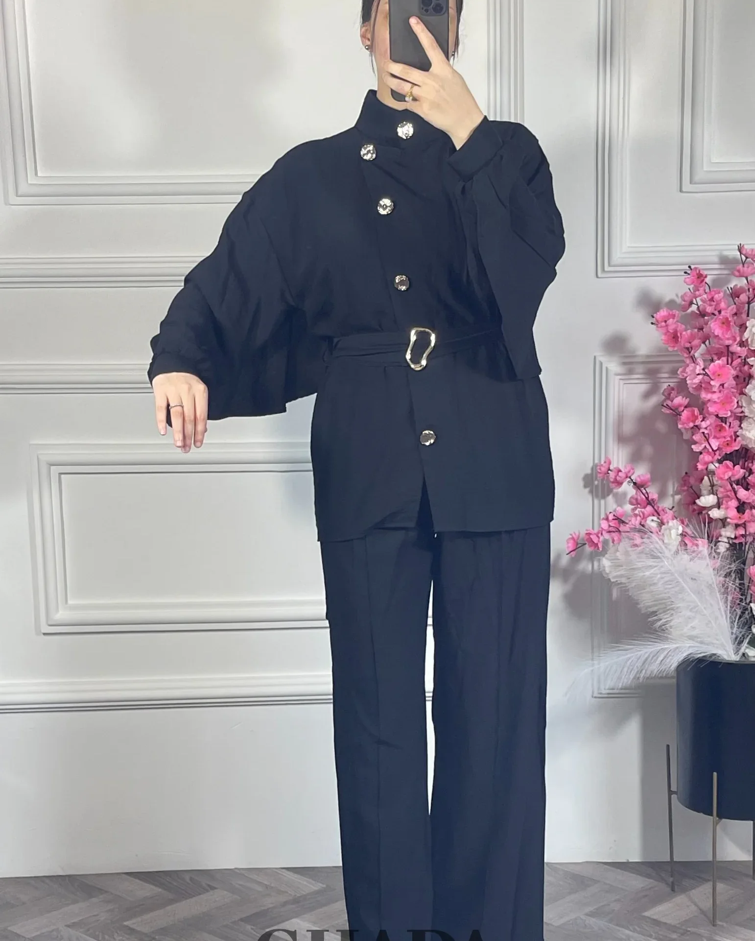 Ensemble Avec Pantalon - Image 1 of 4