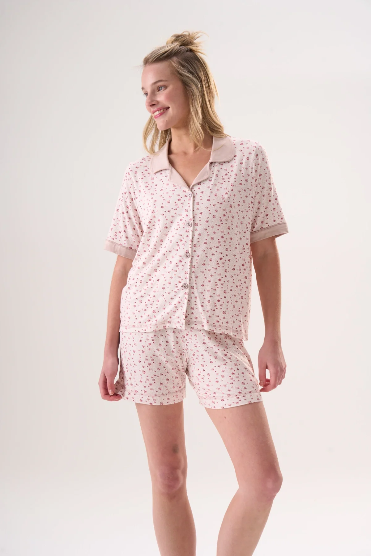 Ensemble De Pyjama 2 Pièces Rose Fleuri En Bambou - Image 1 of 4