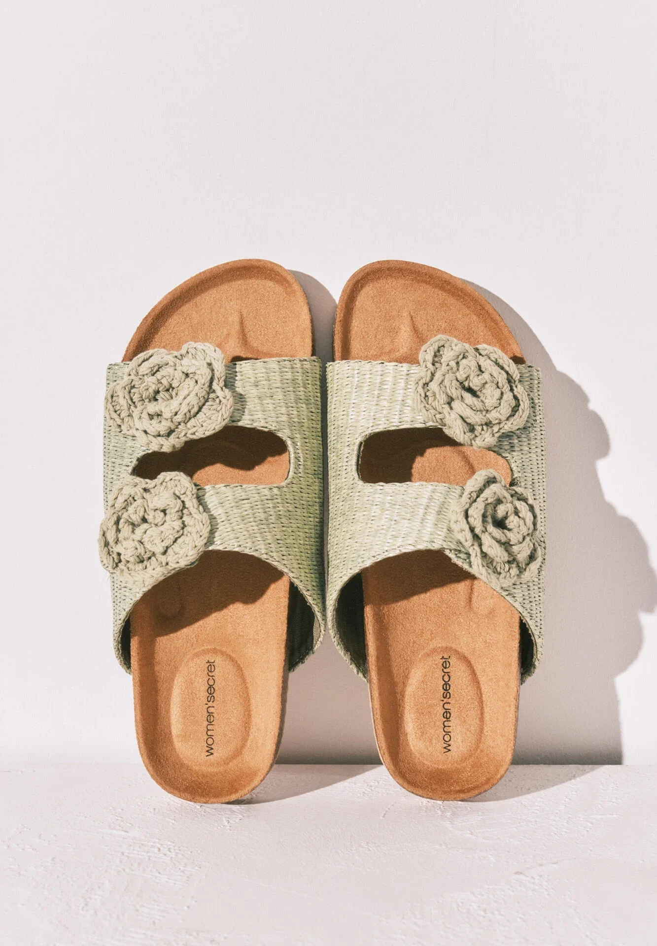 Sandales Bio En Raphia Fleur Crochet - Image 1 of 4