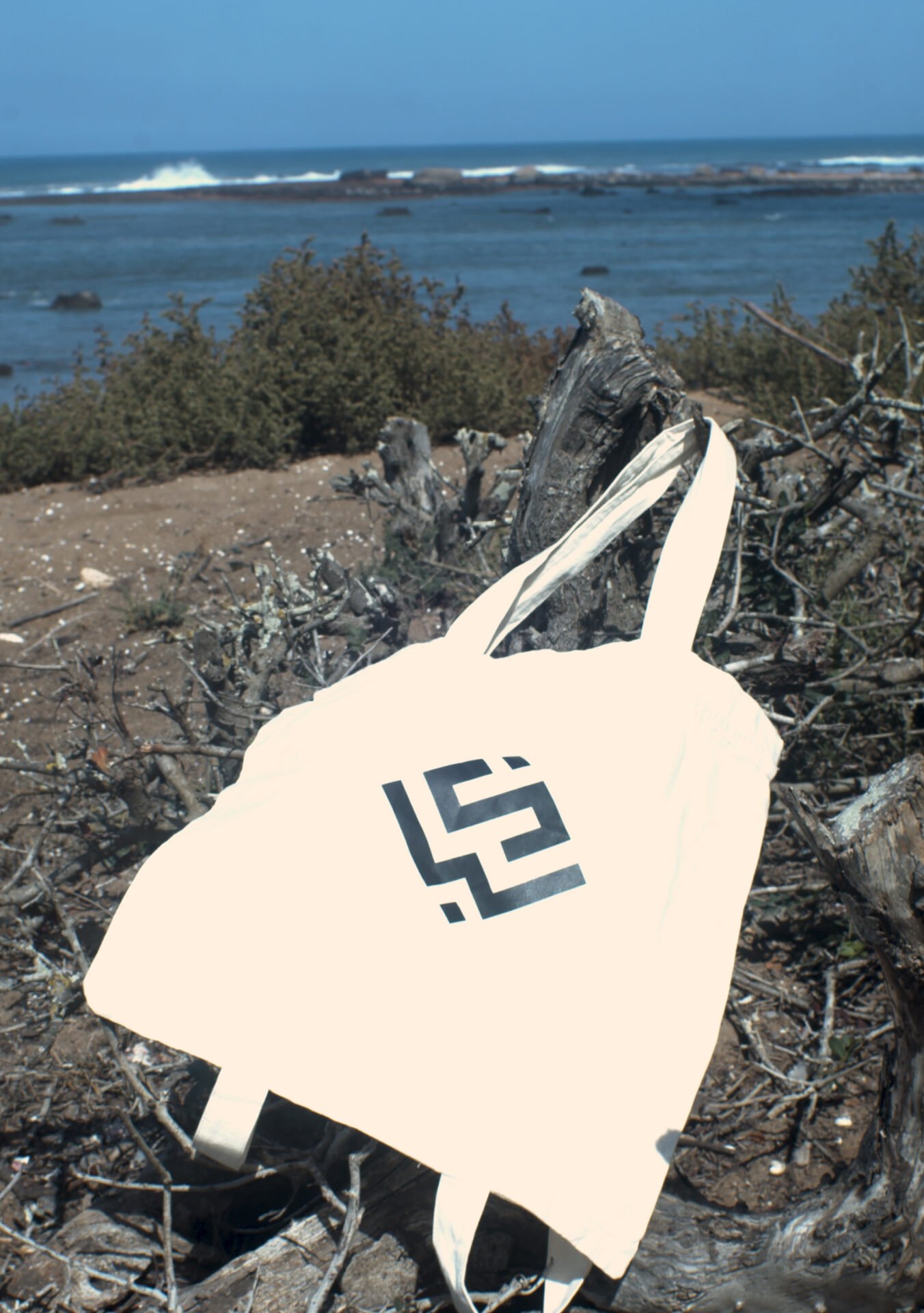 Metamorph Tote - Image 1 of 2
