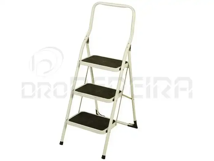 Escabeau Pliable En Métal 3 Marches – Charge Max 150 Kg – Made In Portugale - Image 1 of 4