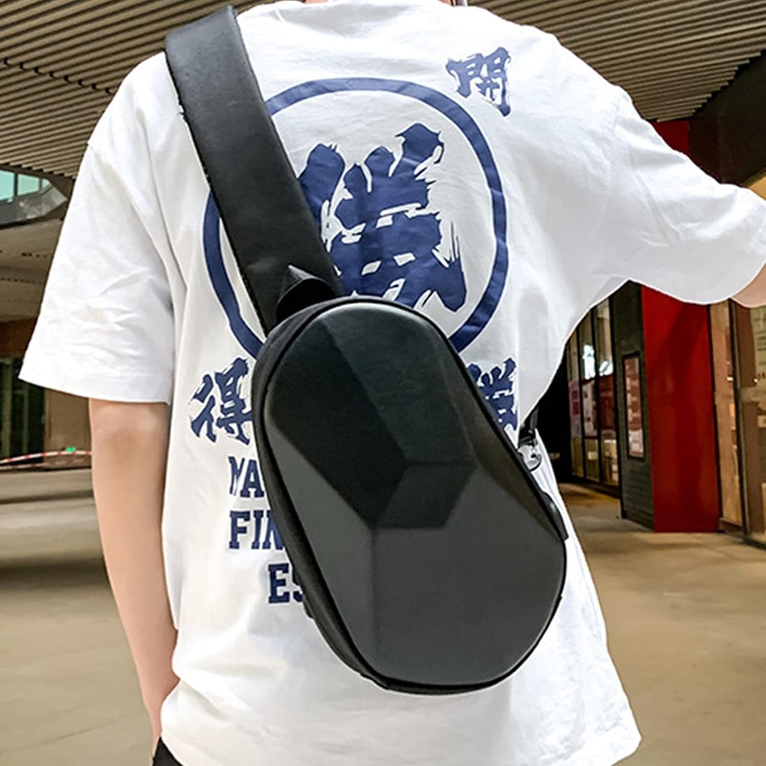Sac À Dos Rigide Antivol Pour Hommes Et Femmes - Image 1 of 2