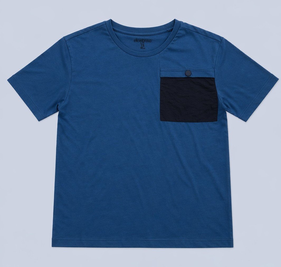 T-shirt Bleu Avec Poche - Image 1 of 1