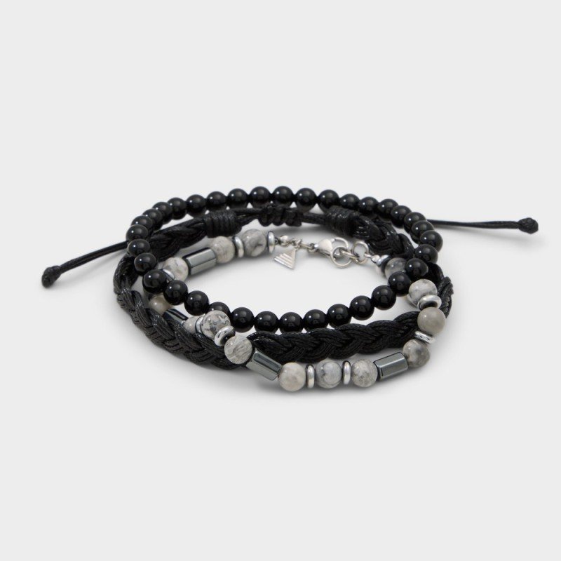 Jhett - Image 1 of 1