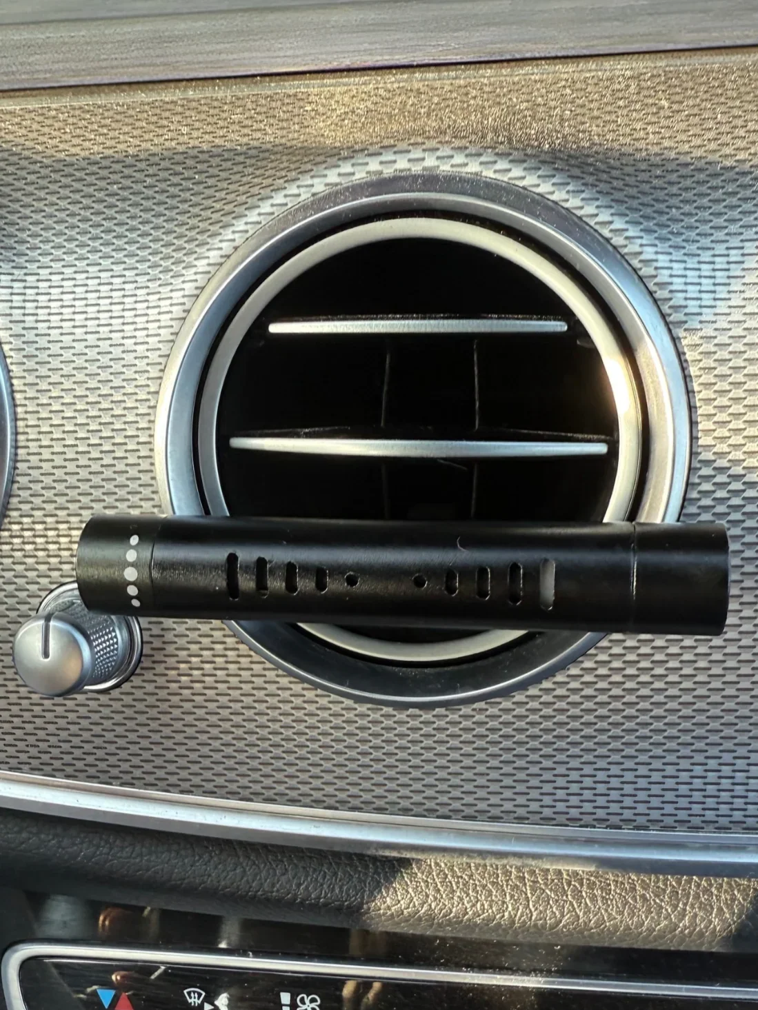 Diffuseur De Voiture  - Image 1 of 4